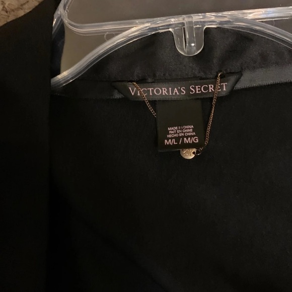 Victoria Secret Nighty Set - Picture 8 of 8